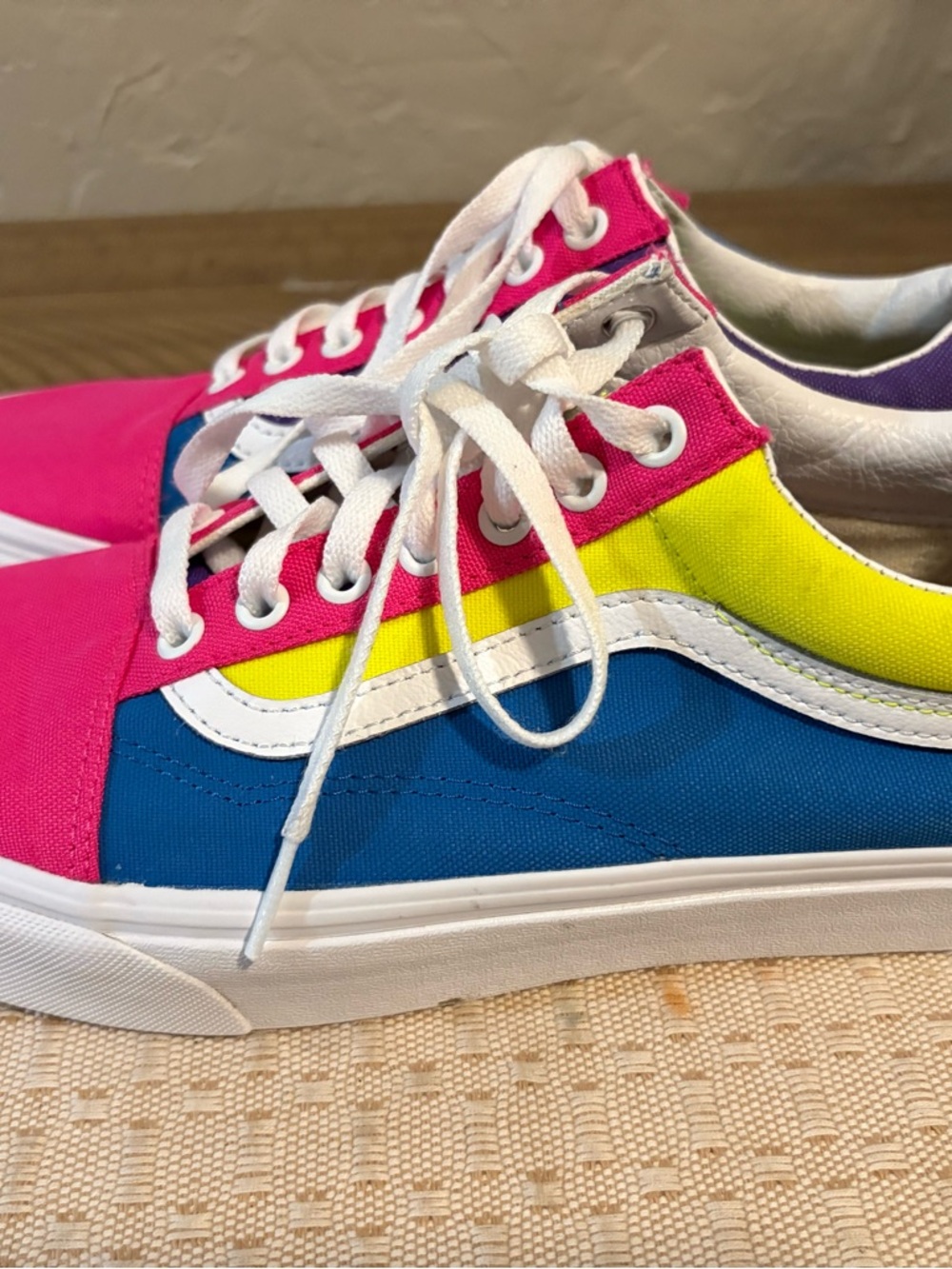 VANS Canvas Sneakers in Pink, Blue & Yellow Women’s size 11 Men’s size 9.5 - Picture 15 of 16